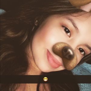 Meet your Posher, Elisa